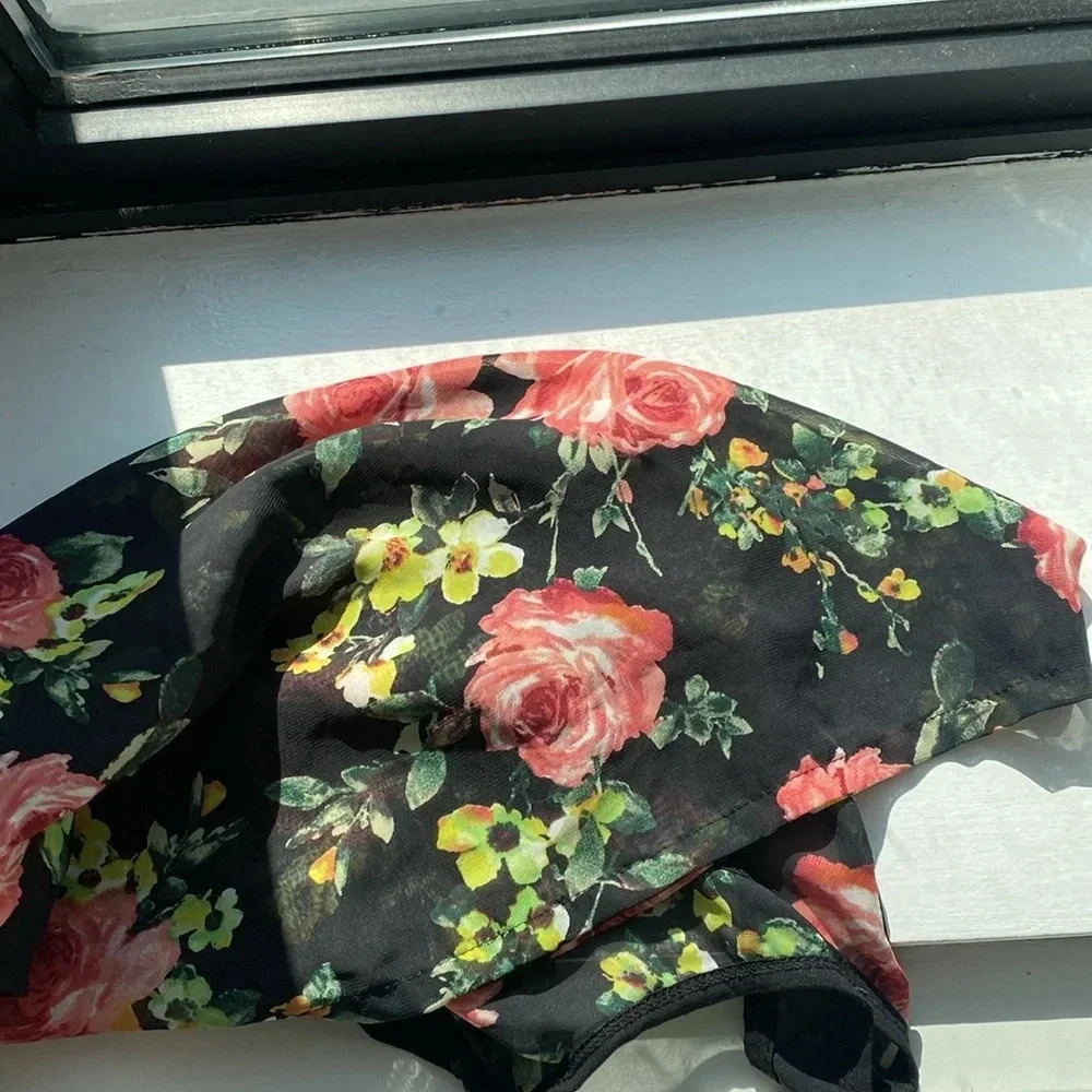 Abound Sheer Floral Roses Sleeveless Racer back Black Pink Blouse Size M - Picture 13 of 13